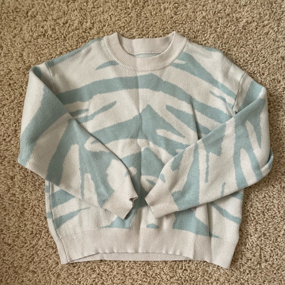 Blue and White zebra stripe Patterned Sweater 5T